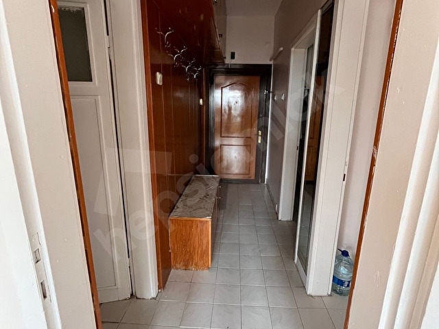 ŞEFKAT MAH. 3+1 GENİŞ FERAH DAİRE - Görsel 15