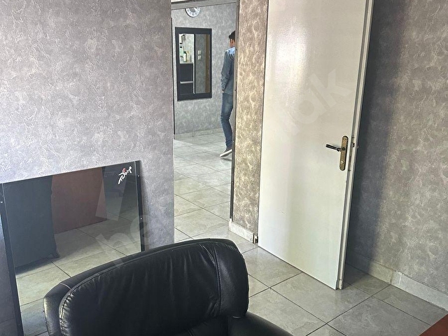 SAFRAN DAN  ESAT CADDESİNDE  KAT EKSİĞİ OLAN YATIRIMLIK  3+1 ORTA KAT DAİRE İŞYERİ - Görsel 9