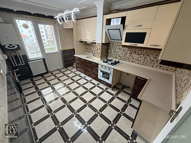 BADEMLİKDE FULL YAPILI MASRAFSIZ 6+1 SATILIK DUBLEKS DAİRE