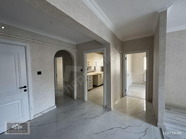 UFUKTEPE MAHALLESİNDE LÜX YAPILI 2+1 SATILIK DAİRE - Görsel 18