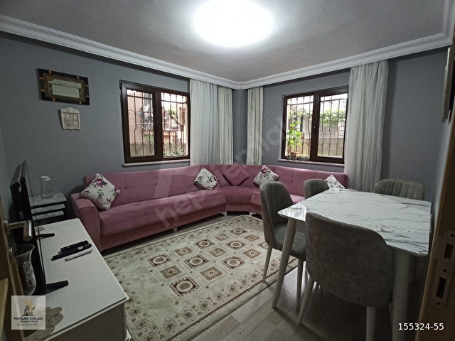 ÇAKMAK MERKEZDE GENİŞ 2+1 LÜKS BAHÇE KATI DAİRE METRO 5 DK