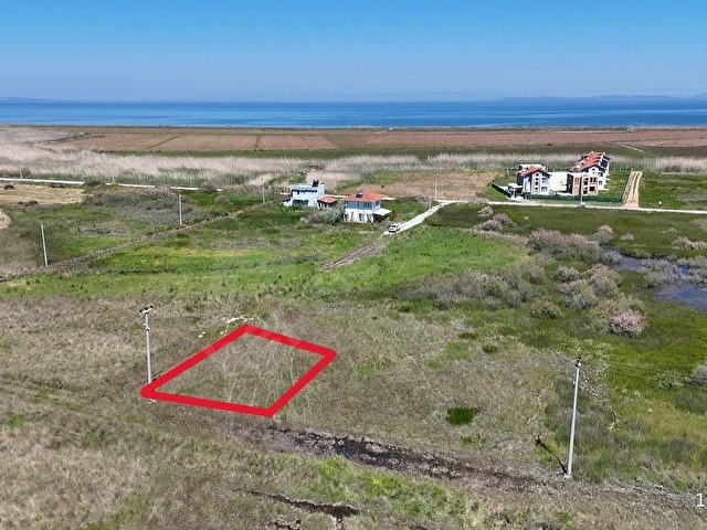 290m2 Çifteçeşmeler Pınarkentte Denize Yakın, 2.5 Kat Villalık - Görsel 18