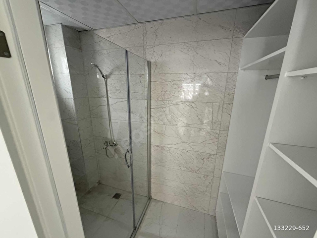 YILMAZDAN 3+1 SIFIR 155m2 SIFIR YAPILI SELGAH CAMİ CİVARI - Görsel 5