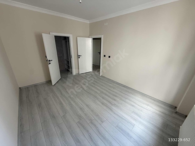 YILMAZDAN 3+1 SIFIR 155m2 SIFIR YAPILI SELGAH CAMİ CİVARI - Görsel 7