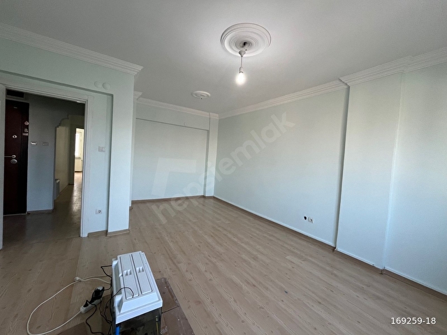 Akşemsettin mh. Manzaralı 3.kat 2+1 Geniş Kiralık Daire - Görsel 3