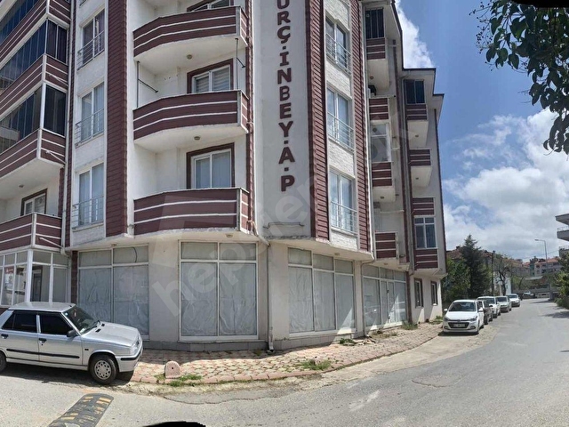 REMAX DESİGN KOCAALİ MERKEZDE 110 M2 2+1 SATILIK DAİRE - Görsel 3