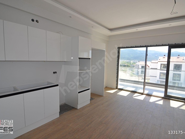 Kuşadası Davutlarda Deniz Manzaralı Satılık 2+1 Daireler - Görsel 12