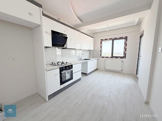Menemen Ulukent İzban Yakını Havuzlu Sitede Satılık 3+1 Daire - Görsel 5
