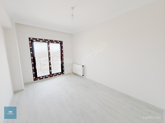 Menemen Ulukent İzban Yakını Havuzlu Sitede Satılık 3+1 Daire - Görsel 11