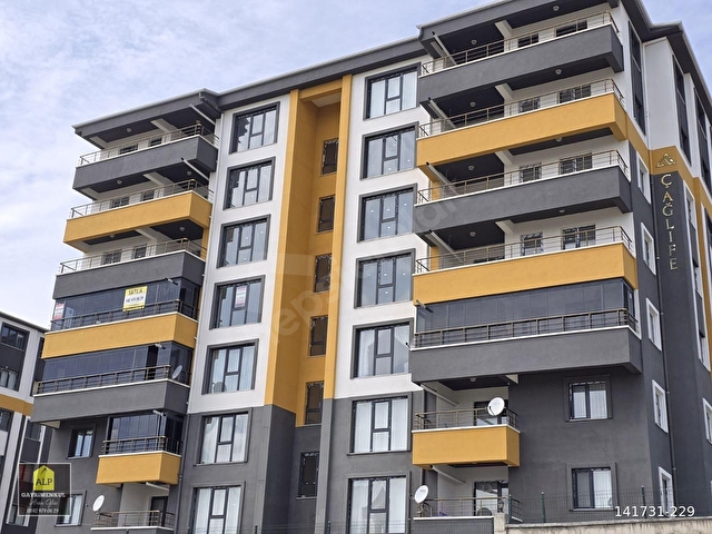 ALP GAYRİMENKULDEN YAKACIK CAĞ LİFE SİTESİNDE 3+1 FULL YAPILI