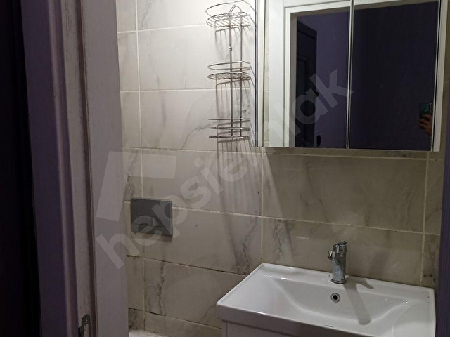TAKSİM  İSTİKLAL CADDESİ PARALELİ KURABİYE SOKAKTA İKİ ODALI ÇİFT BANYOLU İKİ GİRİŞLİ KİRALIK OFİS - Görsel 12