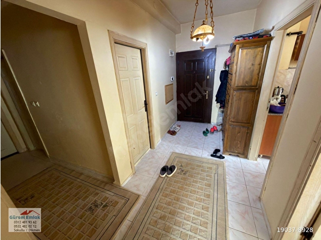 DİKMEN CADDESİ PARALELİNDE ASANSÖRLÜ 3+1 İÇİ YAPILI ARA KATTA 145M2 SİTE İÇERİSİNDE FIRSAT DAİRESİ! - Görsel 18