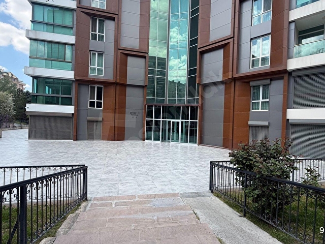 SUBAYEVLERİNDE VADİ VE ORMAN MANZARALI 4+1 SATILIK LÜKS DAİRE - Görsel 3