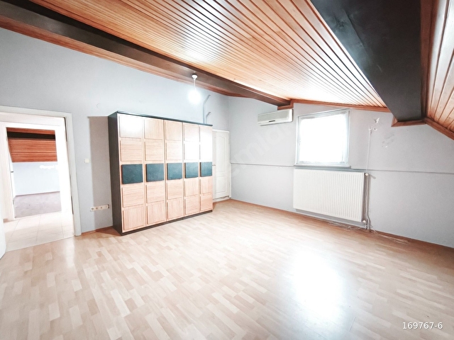 MUDANYA ÇAĞRIŞANDA MERKEZİ KONUMDA 425 m² TRİPLEX VİLLA - Görsel 7