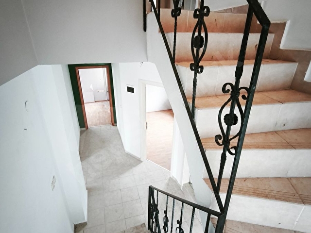 MUDANYA ÇAĞRIŞANDA MERKEZİ KONUMDA 425 m² TRİPLEX VİLLA - Görsel 14