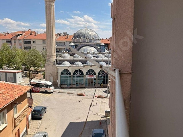 CEDİT MAH. ÖĞRETMEN EVİ YANI 2+1 BAKIMLI SATILIK FIRSAT DAİRE. - Görsel 24