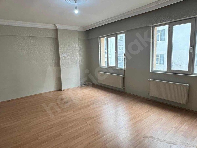 YUVA EMLAKTAN KARS İSTASYON MAHALLESİNDE SATILIK 3+1 DAİRE - Görsel 10