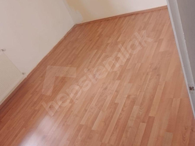 BAHÇELERÜSTÜNDE 2+1 KİRALIK DAİRE SİSTEM EMLAKTAN - Görsel 9