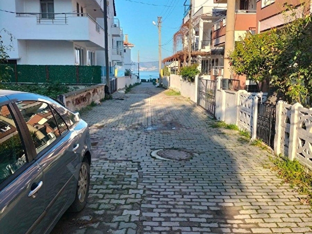MUĞLA MİLAS GÜLLÜKTE SATILIK  DENİZE 2 DAKİKA YÜRÜME MESAFESİNDE 2+1DAİRE - Görsel 2