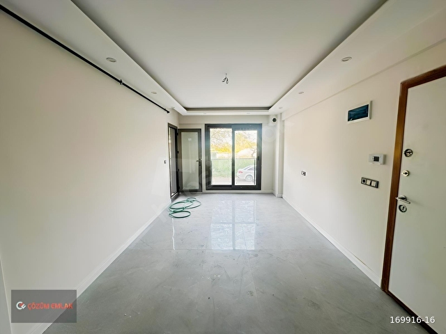 ÇÖZÜM EMLAKTAN MURADİYE SU DEPOSU CİV. 2+1 ÖNÜ AÇIK SIFIR DAİRE - Görsel 9