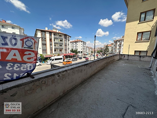 ÖZGÜRDEN MUTLU CADDE ÜZERİ 3+1 FULL YAPILI SATILIK DAİRE - Görsel 15