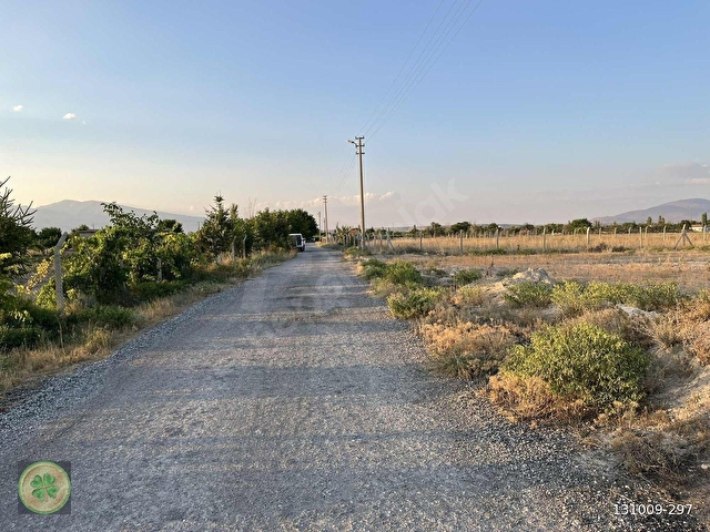 Kemerhisar merkezde Sulu Verimli Arazi |Yatırımlık 6104 m2 - Görsel 9