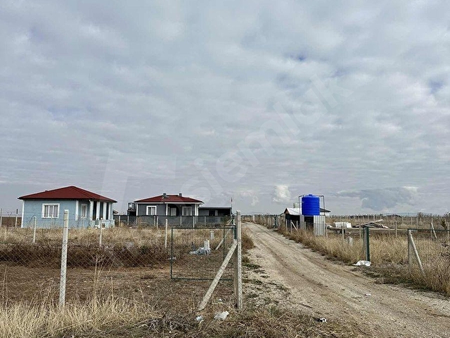 GÖLBAŞI HACIMURATLI MAHALLESİNDE SATILIK SİTE İÇİ 400 M2 - Görsel 7
