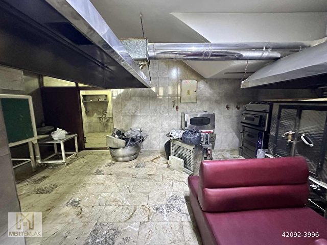 MERKEZİ KONUMDA 360 m2 Bir Çok İş Koluna Uygun Dükkan - Görsel 2