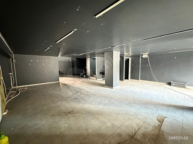 İKİTELLİ CADDESİ ÜZERİNDE TABELA DEĞERİ YÜKSEK 340m² BOŞ İŞ YERİ - Görsel 10