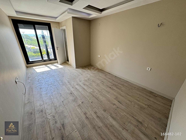 Sığacıkta Köşe Konumlu Loft Çatılı Müstakil 4+1 Lüks Villa - Görsel 19