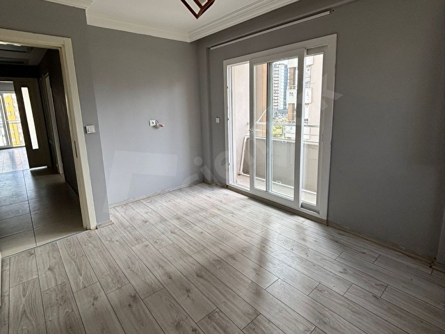 GÜLTEPE MERKEZİ LOKASYONDA İSKANLI DOĞALGAZLI KİRALIK 2+1 DAİRE - Görsel 9