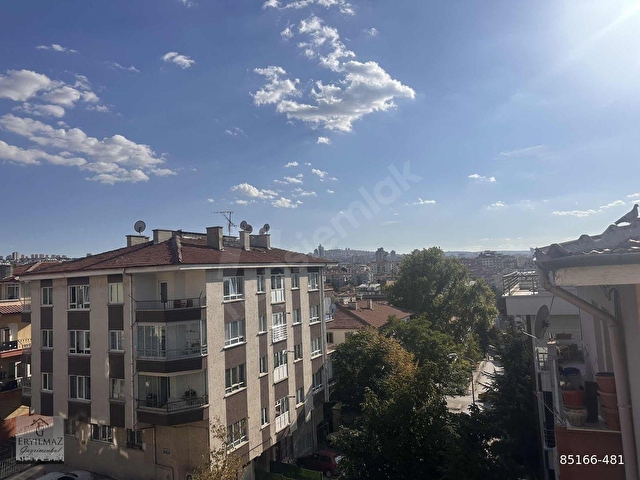 Eryılmazdan Yaprak sokakta bağımsız...