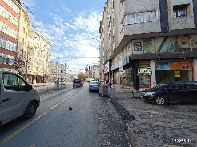 CADDE ÜZERİ 300 M2 KÖŞE DÜKKAN AÇIKLAMAYI OKU !!! - Görsel 18