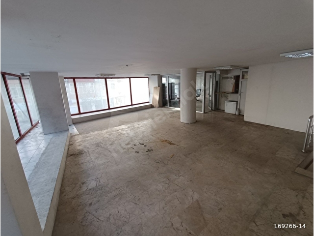 CADDE ÜZERİ 300 M2 KÖŞE DÜKKAN AÇIKLAMAYI OKU !!! - Görsel 5