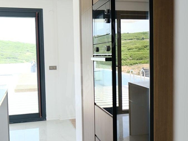 Villakent te müstakil havuzlu 8+2 triplex satılık villa - Görsel 30