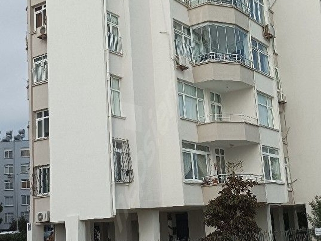 Mersin Mezitli viranşehir mah.denize sıfır 3+1 kiralık daire - Görsel 7