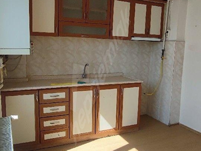 CEYLAN GR. GMDEN BAHÇELİEVLER DE 3+1 130 M2 KİRALIK DAİRE - Görsel 3