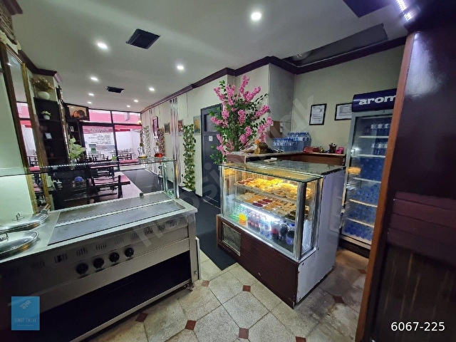 SİMGE EMLAKtan foça çarşı içinde devren kiralık Lokanta - Görsel 9
