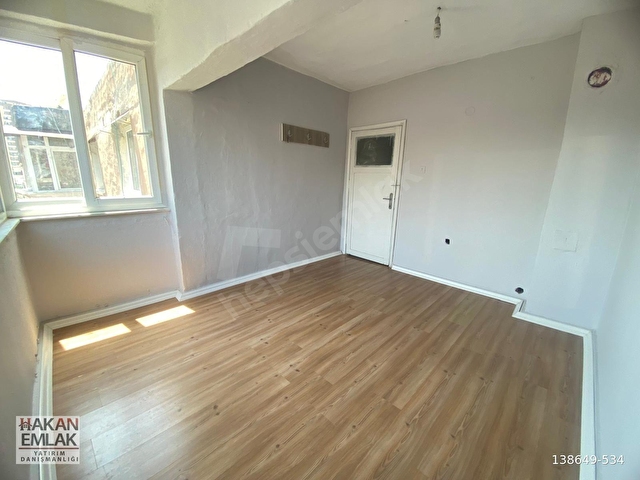 HAKAN EMLAKTAN 2000 EVLER DE ANAYOLA YAKIN 2+1 KİRALIK DAİRE - Görsel 13