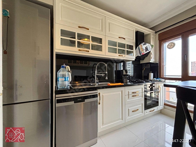 DİRECTTEN ÜSKÜDAR CADDESİNDE, DENİZ MANZARALI, KAPALI OTOPARKLI, ULTRA LÜKS 3+2 DUBLEKS DAİRE!!! - Görsel 23