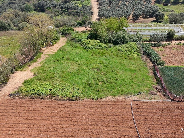 Balıkesir Bandırma Sahil Yenice Mah. 914 m2 Satılık Tarla Merkezi Konumda Yatırımlık