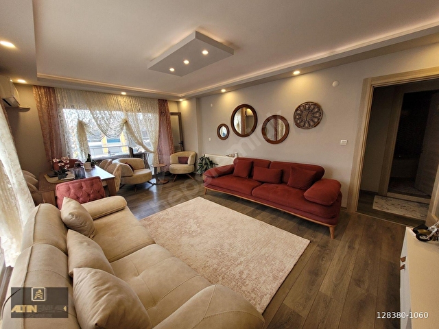 AYVALIK 150 EVLERDE SATILIK DOĞALGAZLI 3+1 GENİŞ DAİRE - Görsel 5