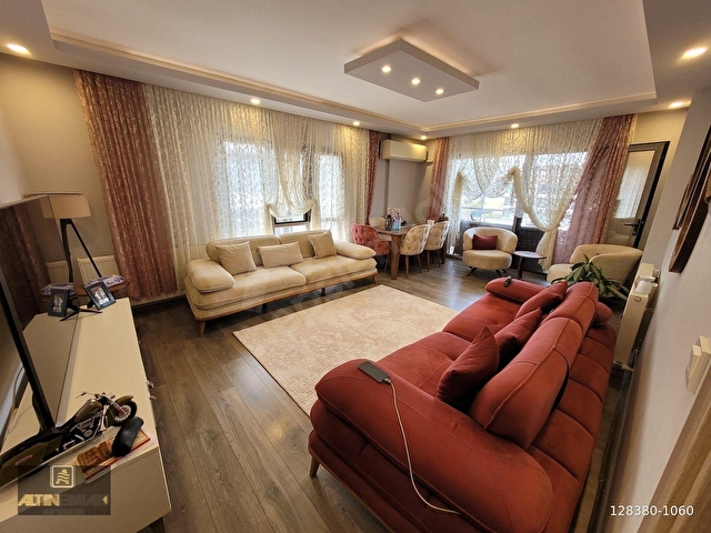 AYVALIK 150 EVLERDE SATILIK DOĞALGAZLI 3+1 GENİŞ DAİRE - Görsel 3