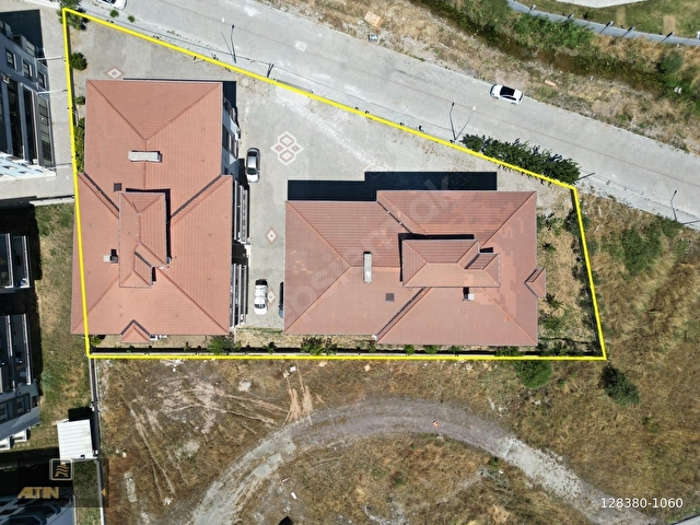AYVALIK 150 EVLERDE SATILIK DOĞALGAZLI 3+1 GENİŞ DAİRE - Görsel 12