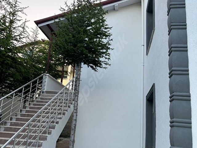 MEMLİK GÜNEYKENT SİTESİNİN EN İYİ KONUMUNDA MANZARALI VİLLA - Görsel 12