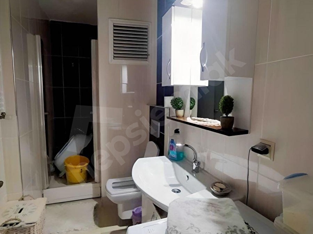 KELEPİR SİTEDE KİRACILI OTOPARKLI KULLANIŞLI İSKANLI 2+1 - Görsel 11