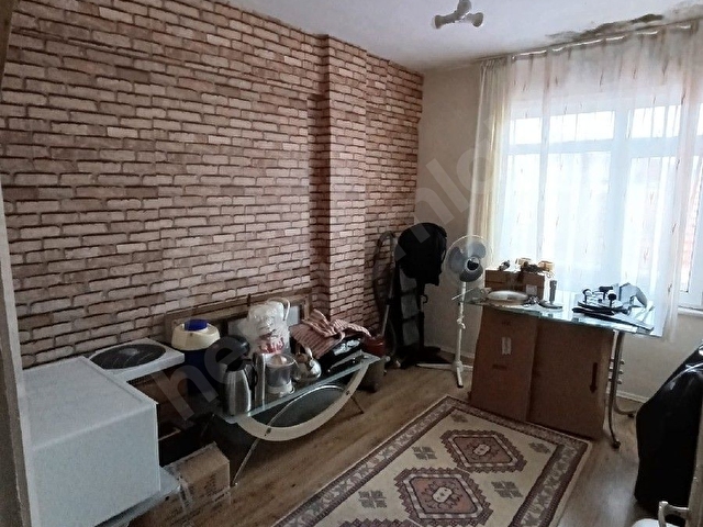 KÜÇÜKÇEKMECE CENNET MAH. SATILIK E-5 KENARI YATIRIMLIK 3+1 DAİRE - Görsel 9