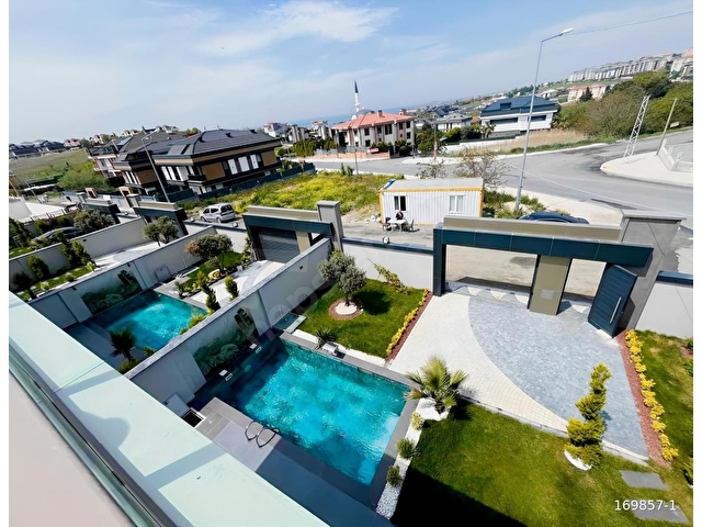 BEYLİKDÜZÜ DEREAĞZI ULTRA LÜX DENİZ MANZARALI 6+2 SATILIK VİLLA - Görsel 3