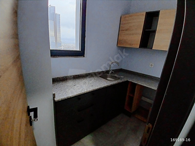 BURSA YALOVA YOLU ÇELİKKANAT PLAZADA KİRALIK OFİS - Görsel 12