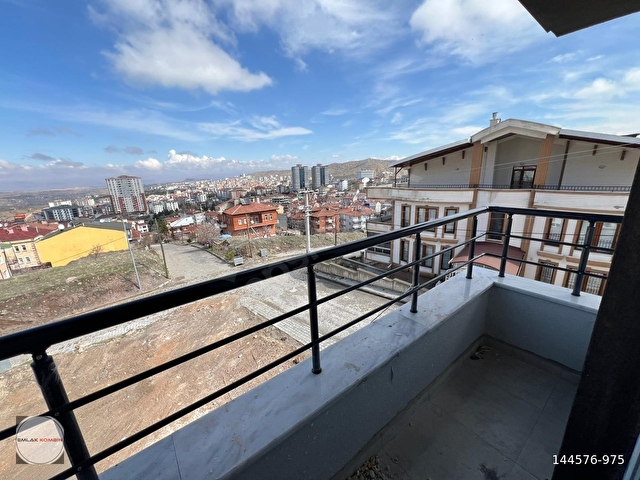 *EMLAK KOMBİN* Kiralık DAİRE 1+1 MERKEZİ KONUMDA - Görsel 17
